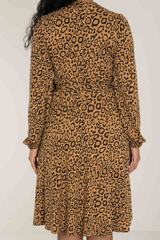 Puff sleeve printed short wrap jersey dress - Brown Leo - jersey-omslagskjole med leopardmønster